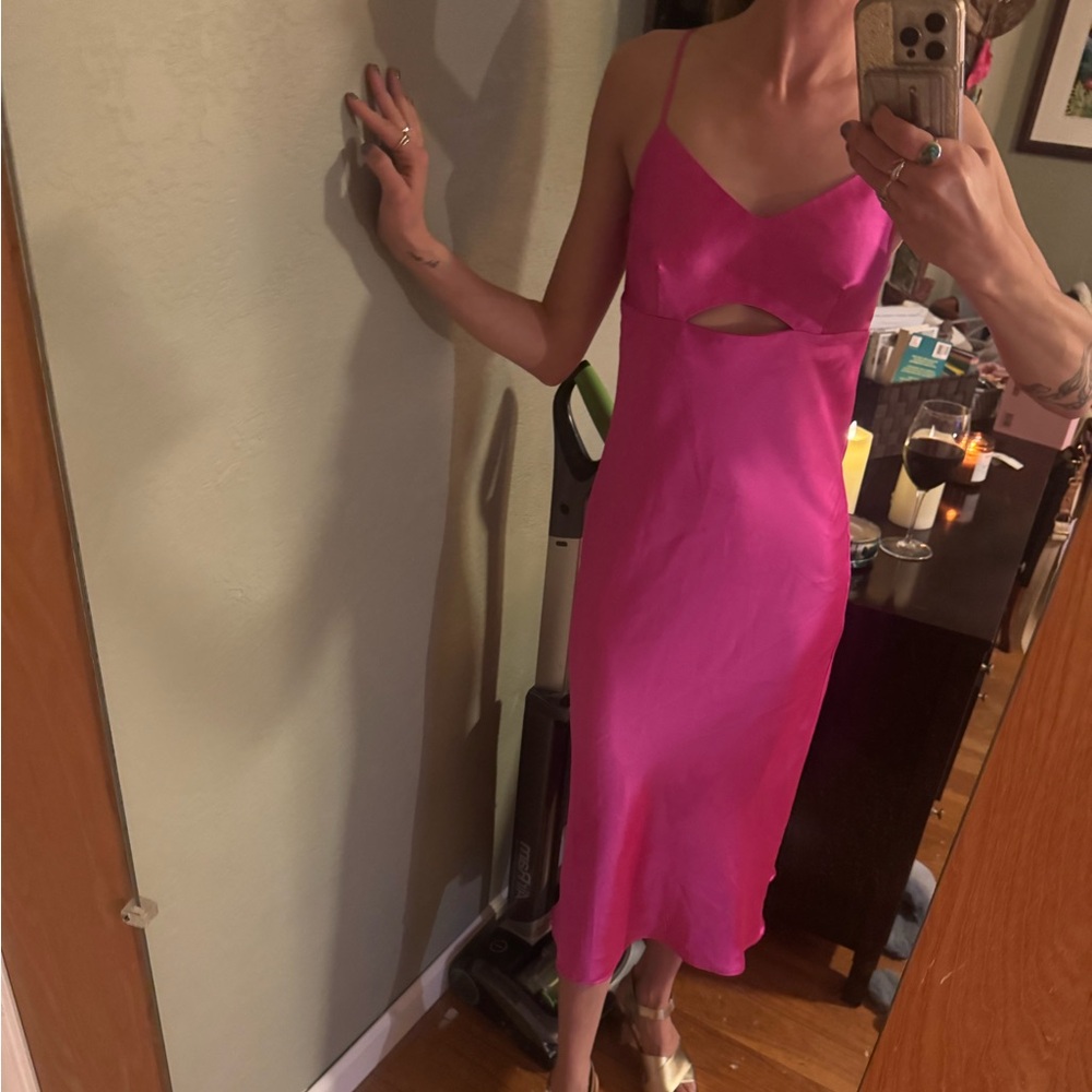House of Harlow 1960 Pink Satin Midi Dress - Picture 1 of 5